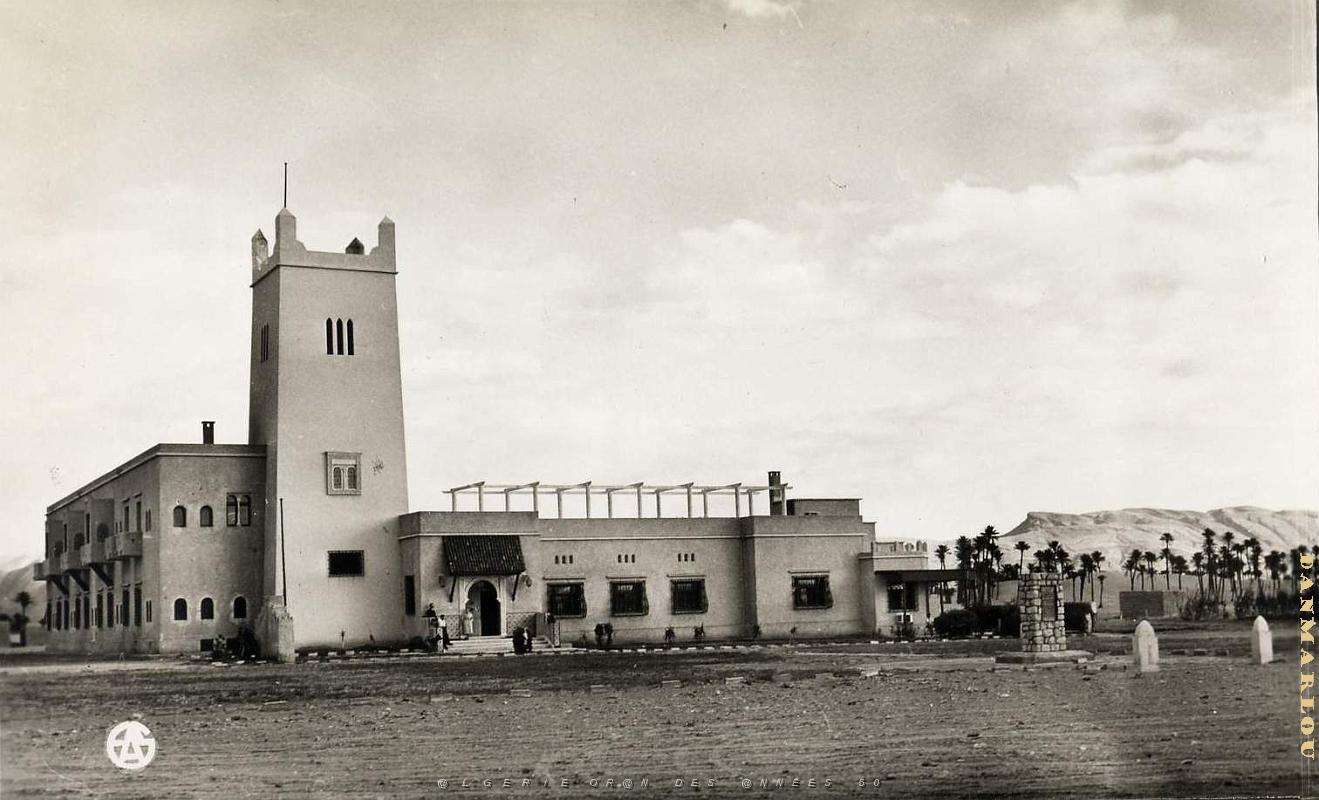 Colomb bechar 505- Hotel Transatlantique COLLECTION DES AMIS DE ND DE SANTA CRUZ.jpg